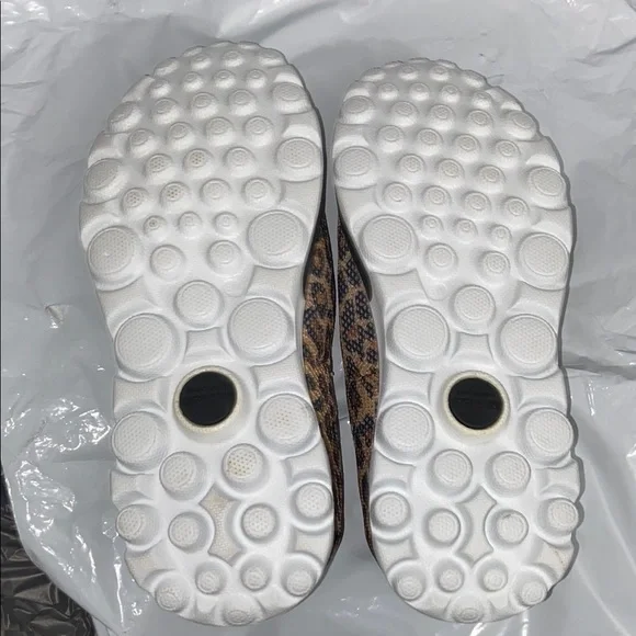 Skechers Go Walk Brown and Black Leopard Print Sneakers Size 7 - Picture 8 of 11